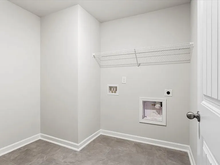 5113 Tulip Sq — Photo 17