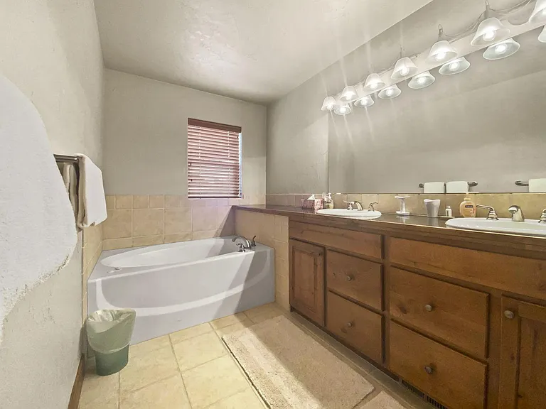 6180 N Fox Pointe Cir #C — Photo 8