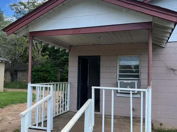 1104 S. Mckinley Street