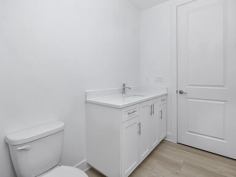 400 150th Ave #503 — Photo 42