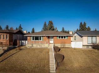 256 S Huntridge Rd NE, Calgary, AB T2K 4B6