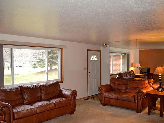 5th image of 8112 Rushwood Ln