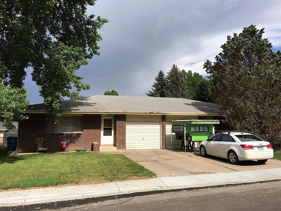 1108 Cypress, Fenced Yard