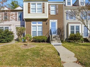 27 Forest Landing Ct, Rockville, MD 20850