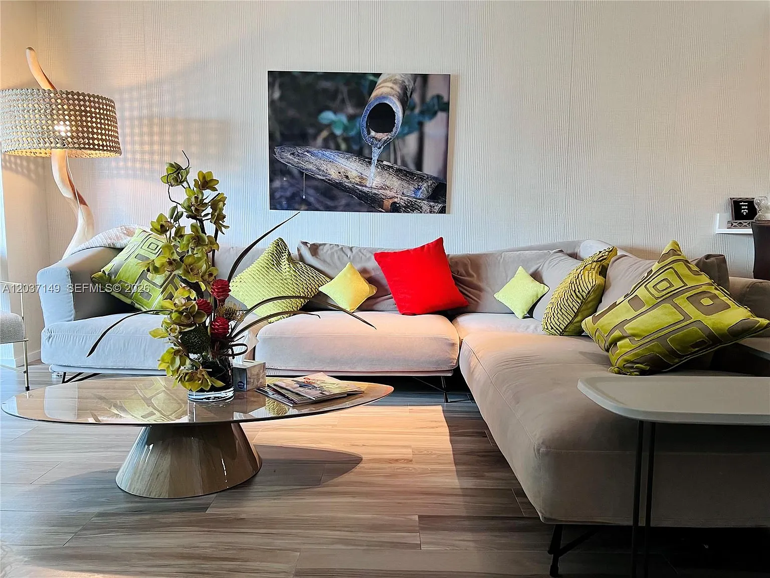 801 Sma Residences Condo — Photo 1