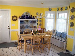 3rd image of 108 Darden St