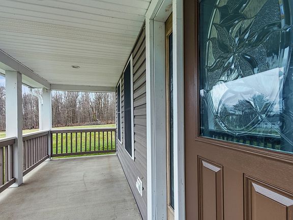 4th image of 10474 Sampson Rd