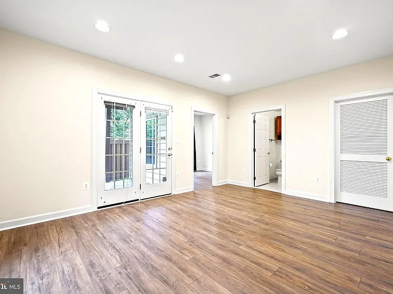 4519 Fair Valley Dr — Photo 27
