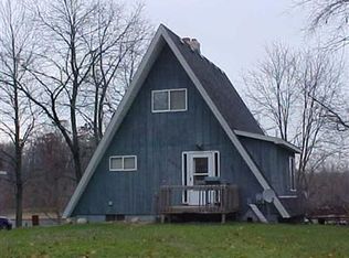 2915 Meade Rd, Allegan, MI 49010