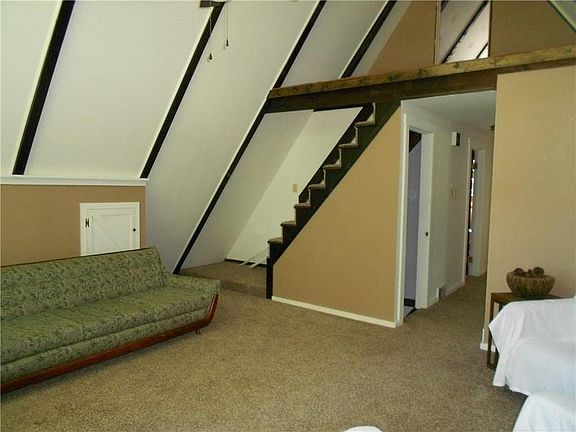 5th image of 12460 Highland Dr