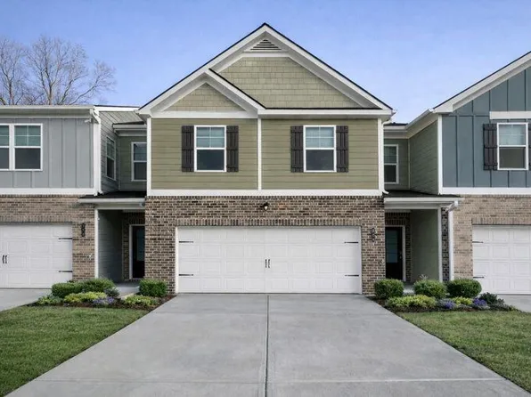 284 Switcher Ct, Union City, GA 30291