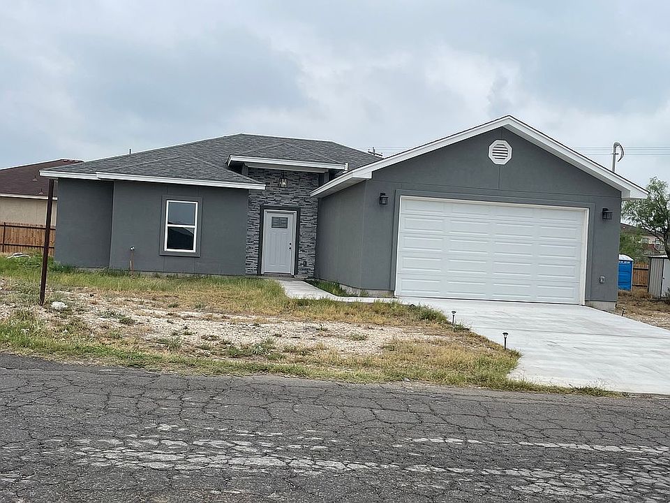 Corner lot by Elementary Sch