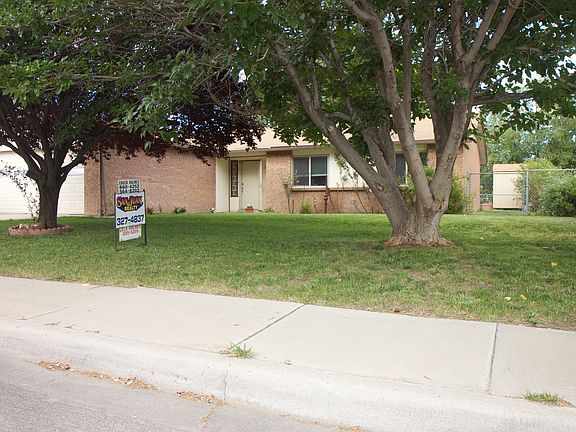 3rd image of 206 La Grange Ave