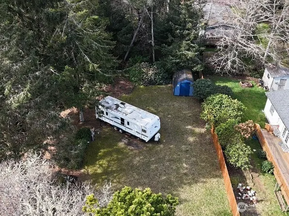 31201 N Place, Ocean Park, WA 98640