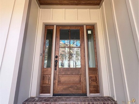 3rd image of 257 Lee Road 2159