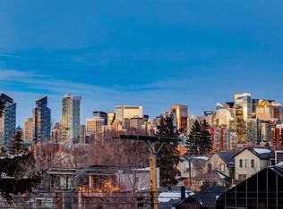 2126 W 18a St SW, Calgary, AB T2T 4W2