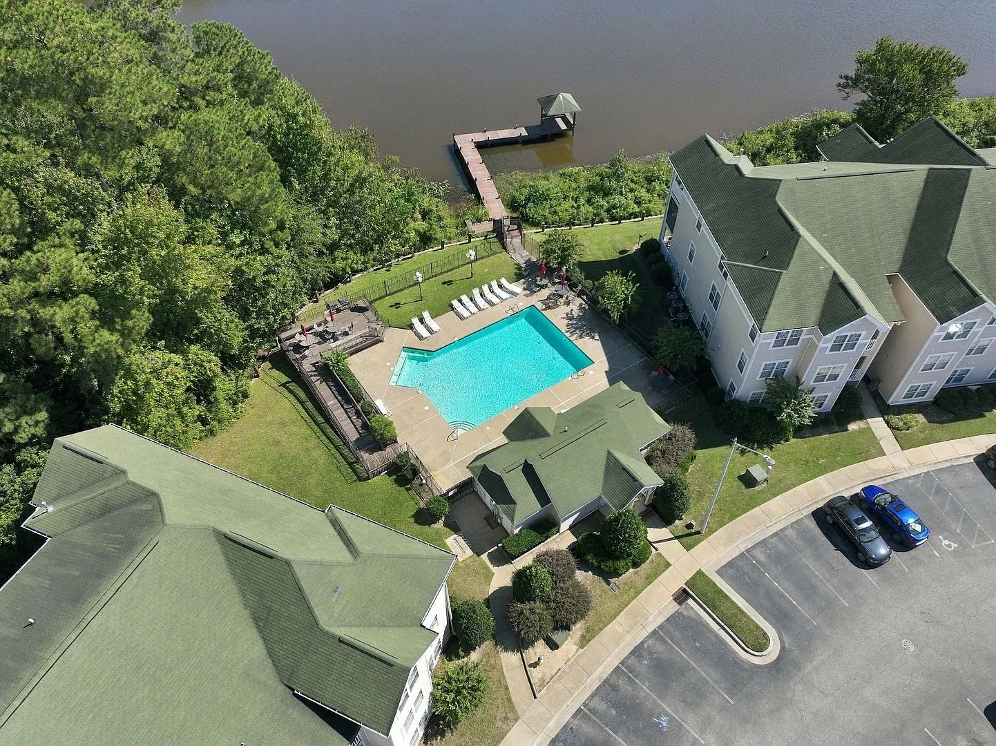 Lakefront Living with Resort-Style Amenities in Fayetteville! — Photo 2