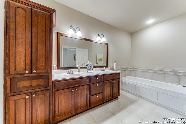 444 Herff St — Photo 10