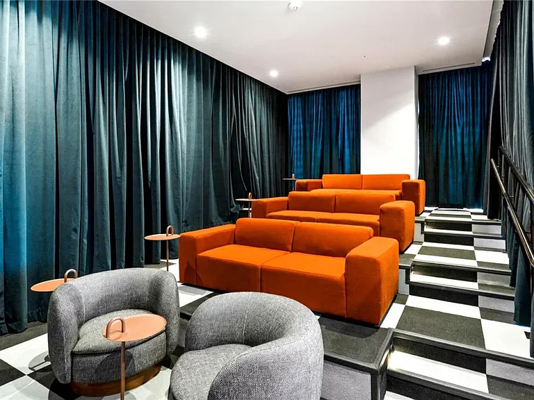 Building's Lounge