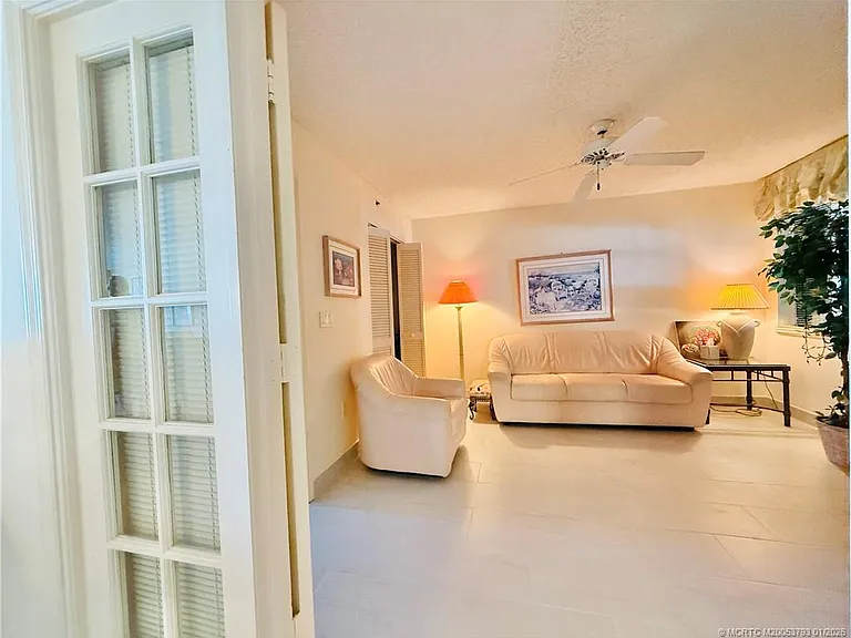 8800 S Ocean Dr #806 — Photo 49