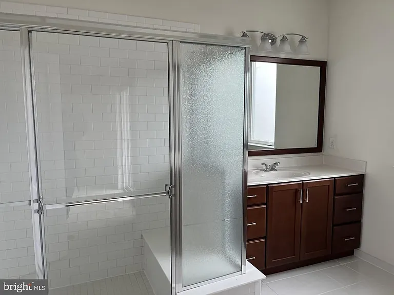 916 Lakeview Ct #36 — Photo 28