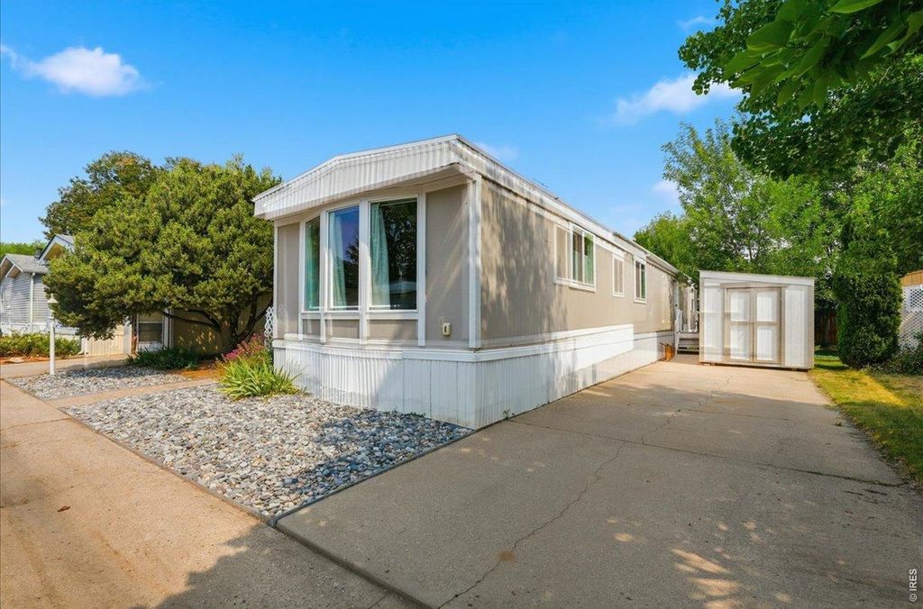 1601 N College Ave #220