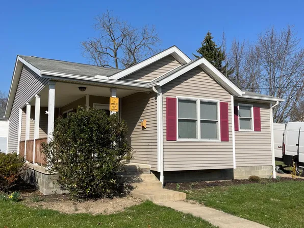 903 Lippert Rd NE, Canton, OH 44704