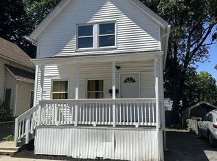 36 Queen St, Springfield, MA 01109