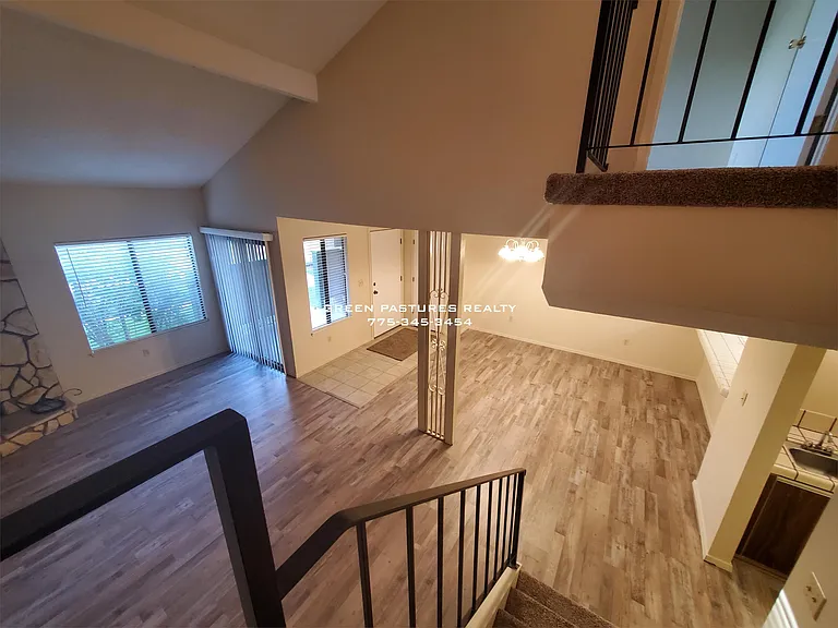 957 Tyler Way #957 — Photo 3