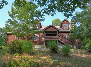 775 Gallimore Rd, Flat Rock, NC 28731