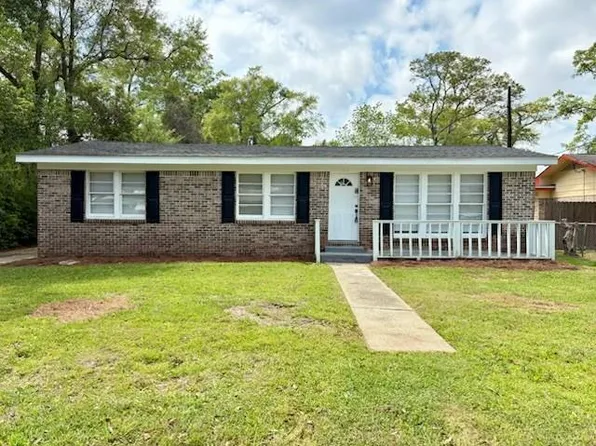 409 Devon St, Mobile, AL 36617