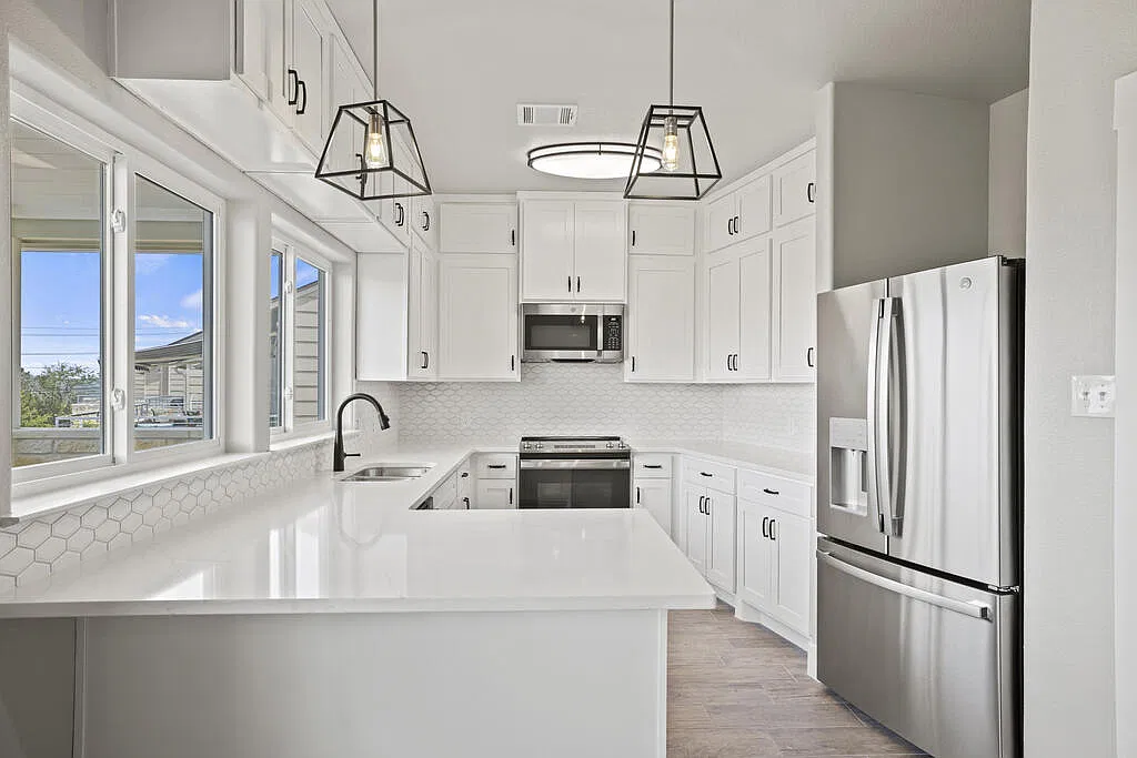 2 bed, 1450 sqft, $2,200 — Photo 4