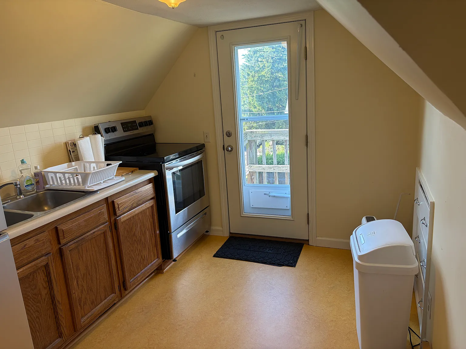 1 bed, $1,275 — Photo 2