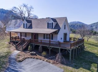 179 Rio Vista Ln, Sugar Grove, NC 28679