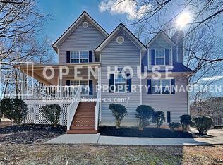 11 Emerald Ct, Douglasville, GA 30134