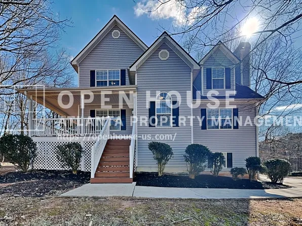 11 Emerald Ct, Douglasville, GA 30134