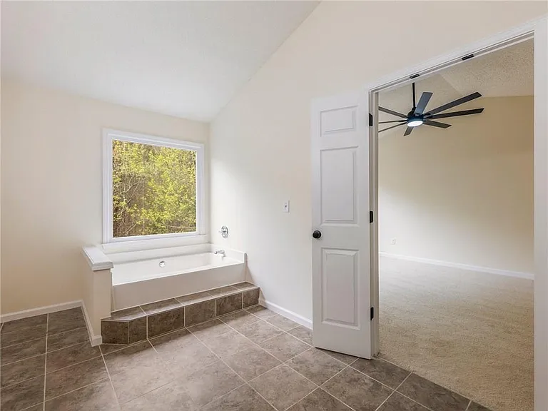10100 Barston Ct — Photo 19