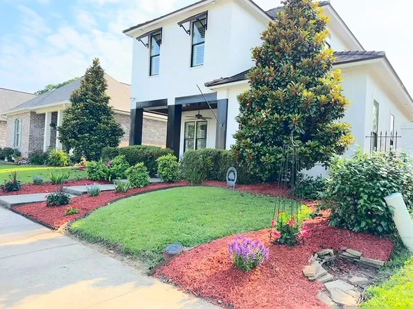 205 W Vallauris Dr, Lafayette, LA 70507