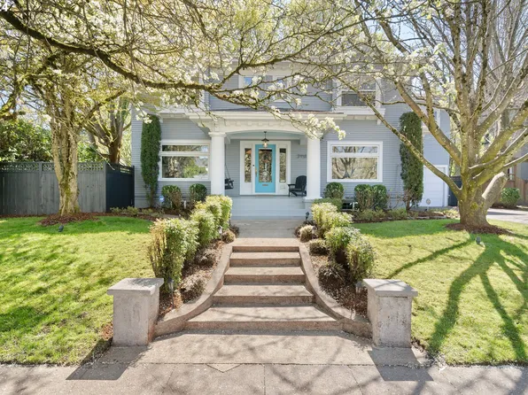 3448 E Burnside St, Portland, OR 97214