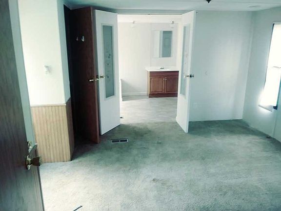 3rd image of 2815 Southfork Dr