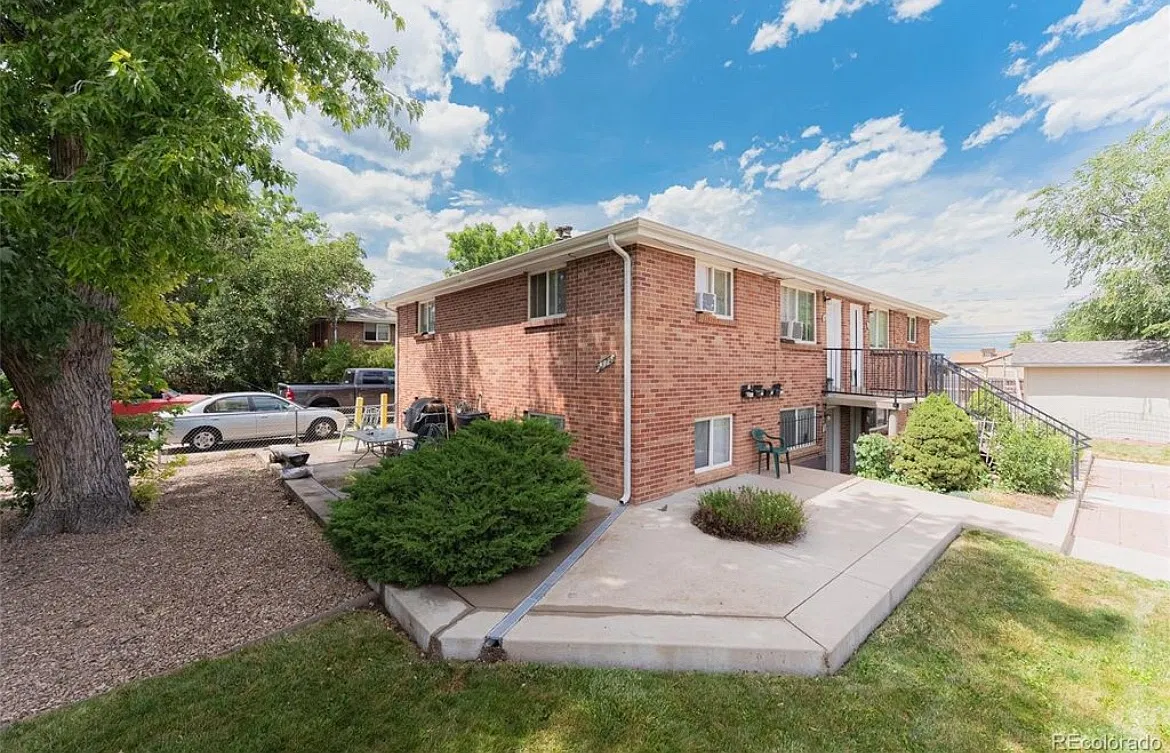 2 bed, 1450 sqft, $1,650 — Photo 2