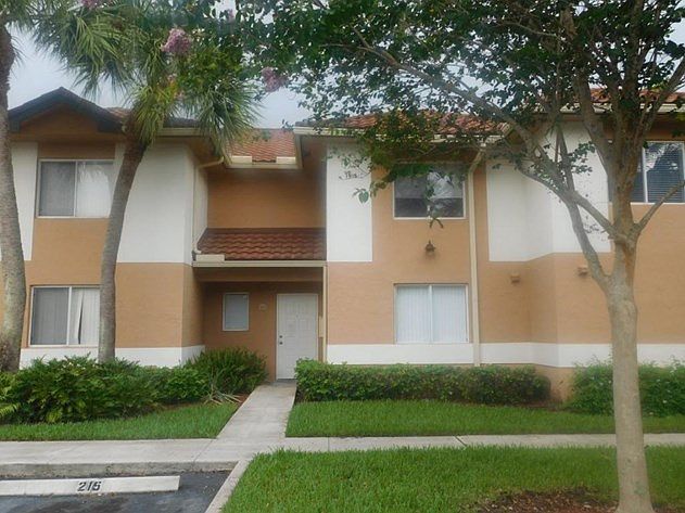 1st image of 738 NW 91st Ter