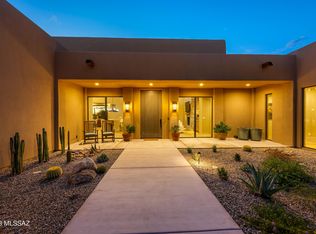 6128 W Seven Saguaros Cir, Marana, AZ 85658