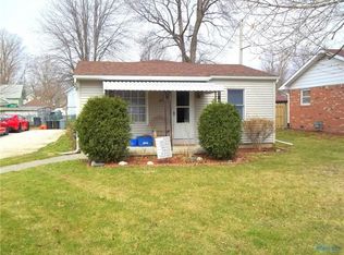 307 Jackson St, Elmore, OH 43416