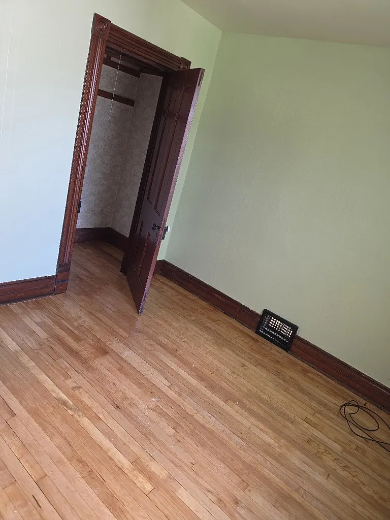 3 bedroom 2 bath — Photo 3