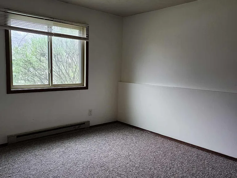 3850 Thyme Dr #4 — Photo 8