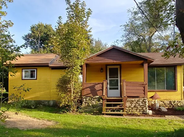 740 E Philadelphia Street Ext, Armagh, PA 15920