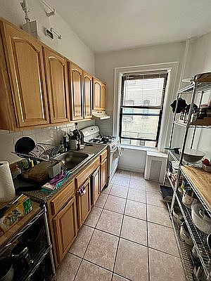3rd image of 31-11 32nd St #15