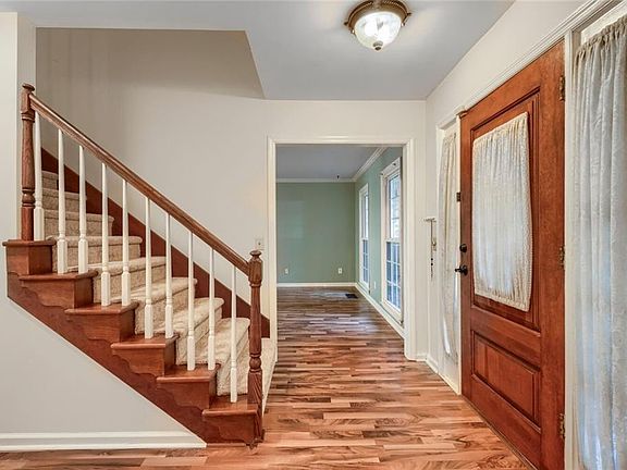 4th image of 1341 Wynford Walk SW