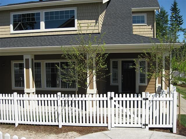 Charlming wrap around porch